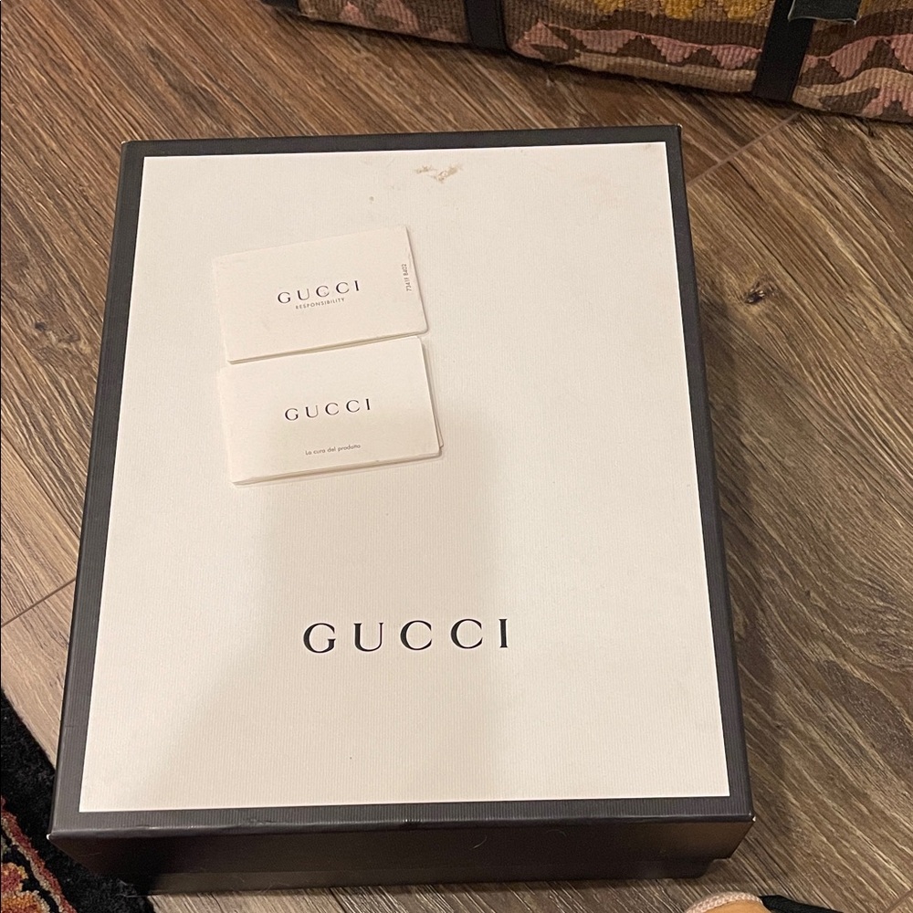 Gucci Tan and Black Espadrille Wedges - Picture 2 of 12